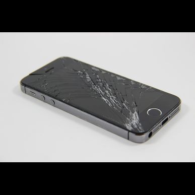 三宮のiPhone修理専門店に画面の修理もお任せください
